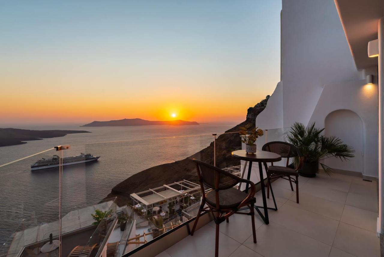 Daydream Luxury Suites Fira  Exteriör bild