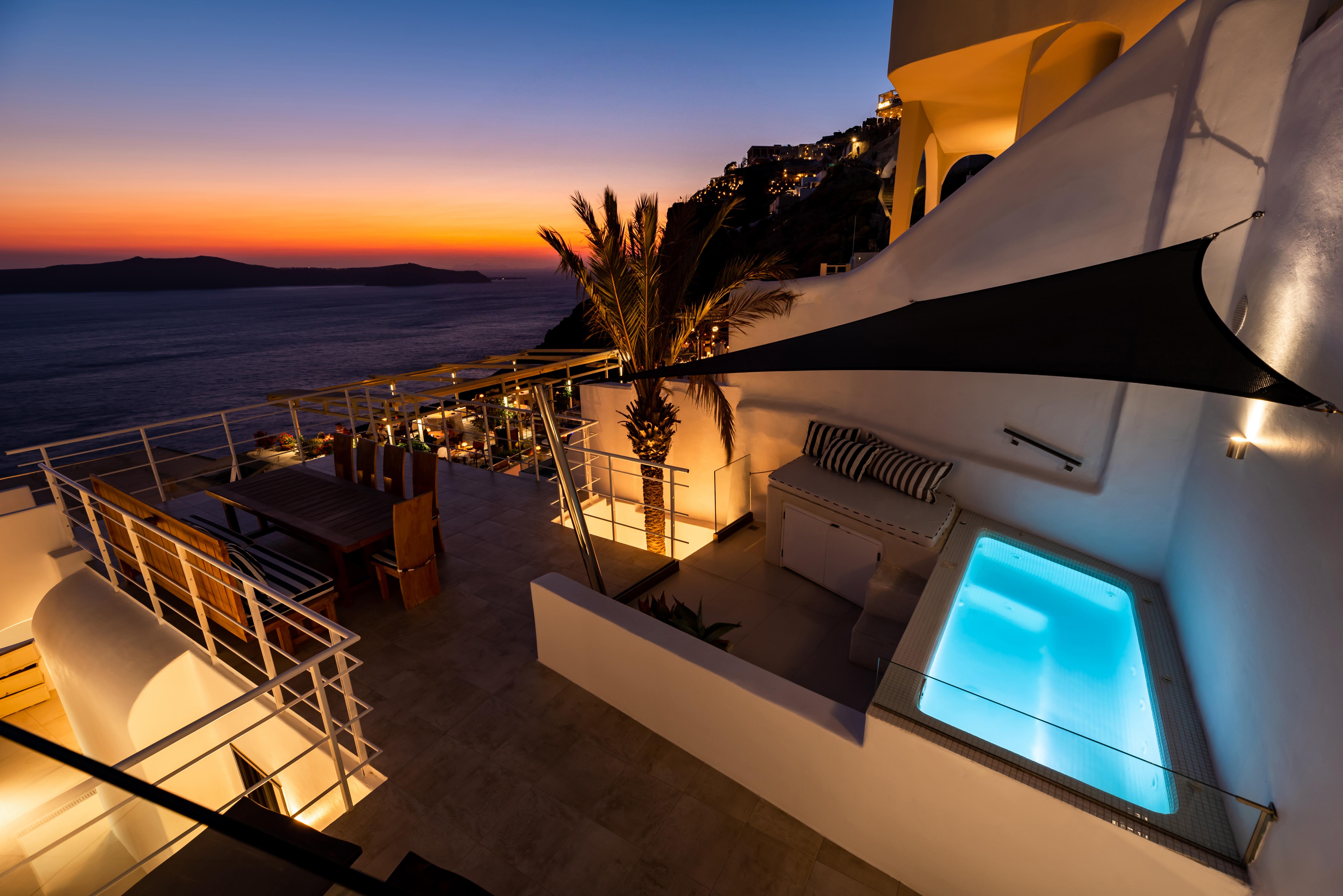 Daydream Luxury Suites Fira  Exteriör bild